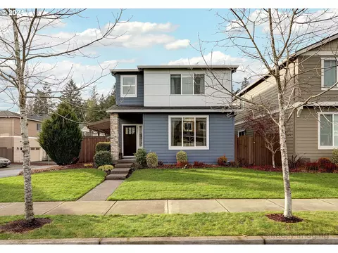 3781 SE Mckenzie Ave, Hillsboro, OR 97123