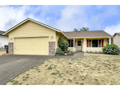 930 Haley Ct, Oregon City, OR 97045