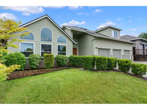14904 SW Lowell Ln, Sherwood, OR 97140