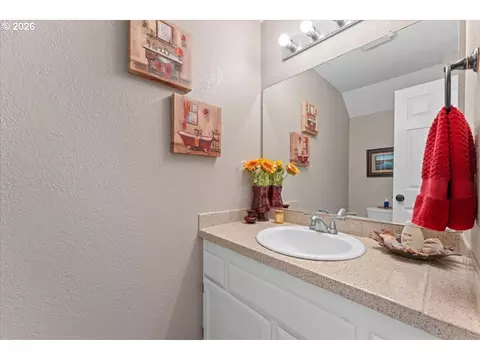 Bath - 3316 NE 29th St, Gresham, OR 97030 photo 1 of 5