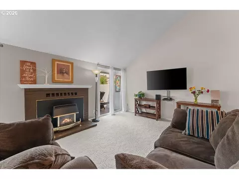 Other - 3316 NE 29th St, Gresham, OR 97030 photo 3 of 11