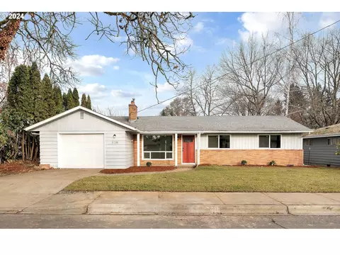 1135 E Main St, Hillsboro, OR 97123