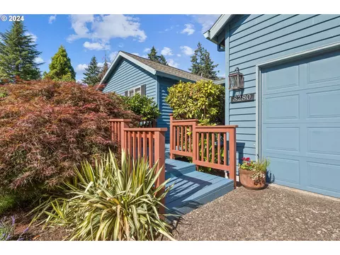 8280 SW Connemara Ter, Beaverton, OR 97008