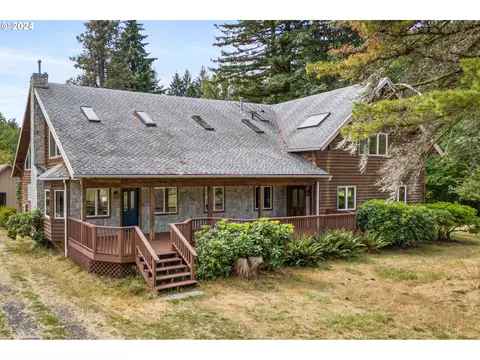 34206 Sykes Rd, Saint Helens, OR 97051