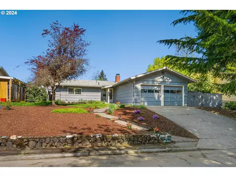 12725 SW Rita Dr, Beaverton, OR 97005