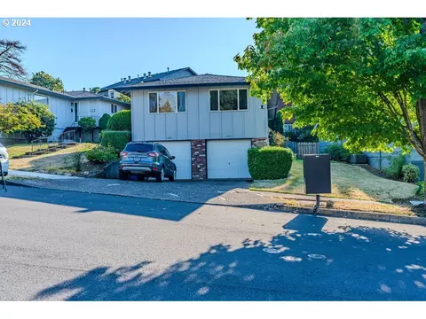 1295 NW Riverview Ave, Gresham, OR 97030
