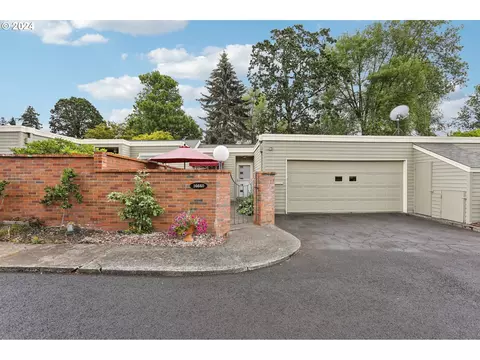 16660 SW Monterey Ln, Portland, OR 97224