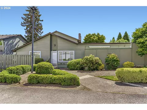 1620 NW 143rd Ave, Portland, OR 97229