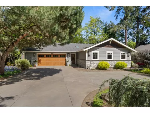 16056 Reese Rd, Lake Oswego, OR 97035