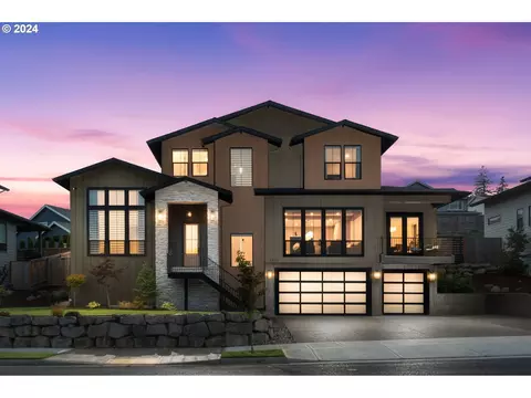 8857 SE Spyglass Dr, Happy Valley, OR 97086