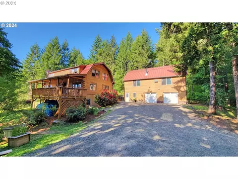 88909 Lois Ln, Elmira, OR 97437