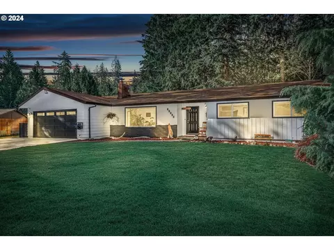 23910 SE Tillstrom Rd, Damascus, OR 97089