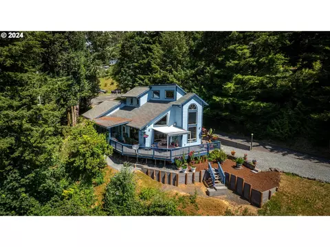 340 Council Hill Rd, Lakeside, OR 97449