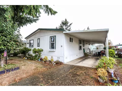 5335 Main St #11, Springfield, OR 97478