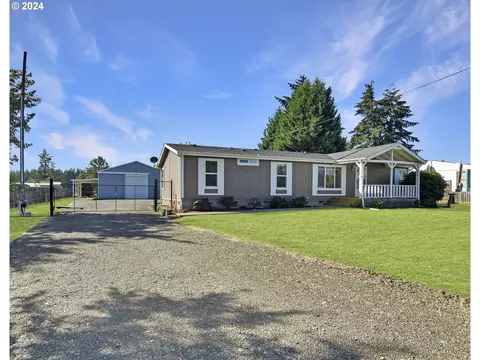 25098 Strawberry Ln, Veneta, OR 97487