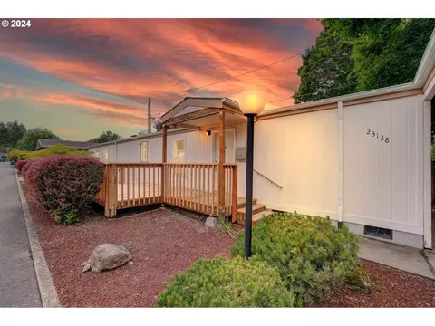 23138 NE Halsey St # 9, Wood Village, OR 97060