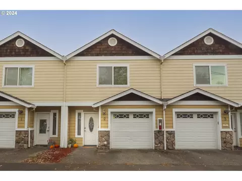 7242 SE Henderson St #2, Portland, OR 97206