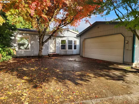 1655 S Elm St #408, Canby, OR 97013