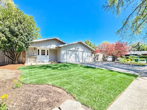12815 SW 17th St, Beaverton, OR 97008