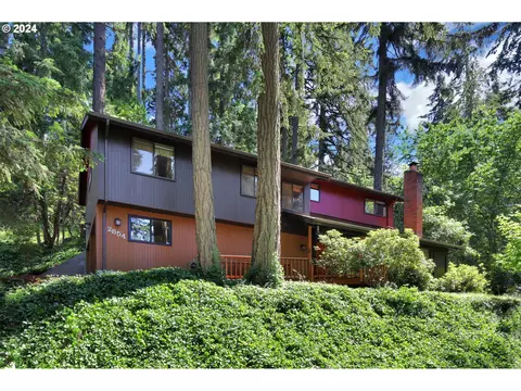 2854 Warren St, Eugene, OR 97405