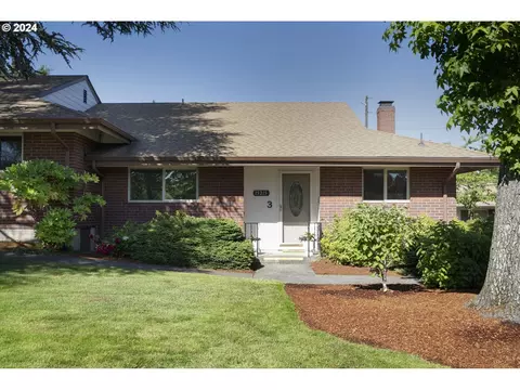15215 SW 116th Ave #3, Portland, OR 97224