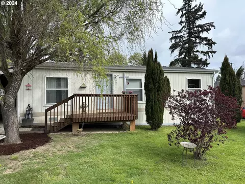 904 NW 106th Cir, Vancouver, WA 98685