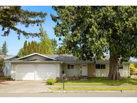 3465 SEl Camino Dr, Gresham, OR 97080