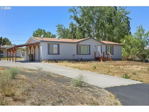 350 Krameria Ct, Arlington, OR 97812