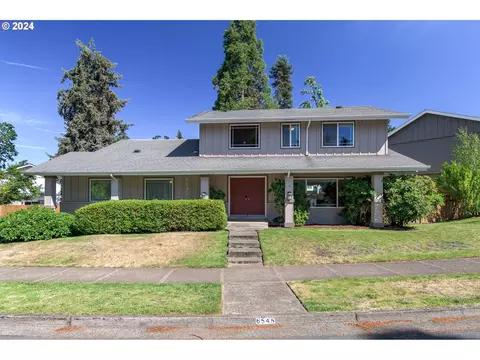 6545 E St, Springfield, OR 97478