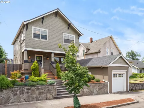 5243 NE 16th Ave, Portland, OR 97211