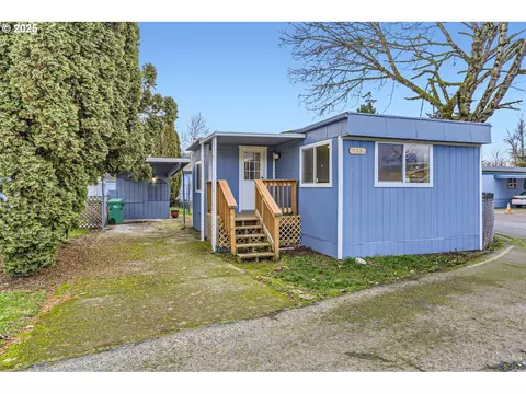 15758 SE Highway 224 #130, Damascus, OR 97089