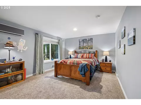Bedroom - 355 River Loop 2, Eugene, OR 97404 photo 2 of 8