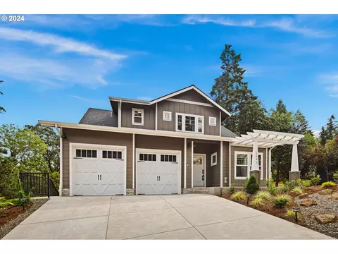2441 City View St, Eugene, OR 97405