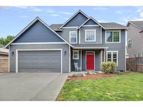 1641 4th St, Hood River, OR 97031