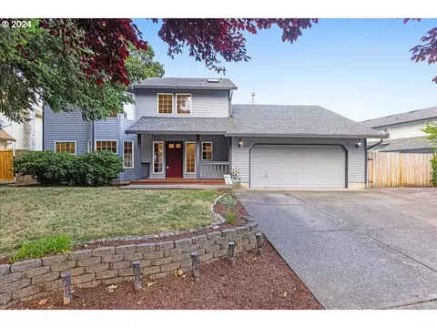 2434 NE Jamie Dr, Hillsboro, OR 97124