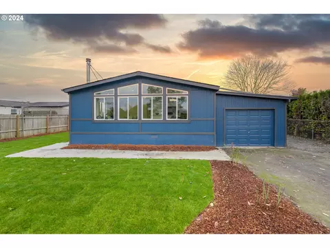 14070 Cessna St, Aurora, OR 97002