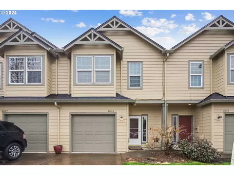 1689 SE Night Heron Way, Gresham, OR 97080