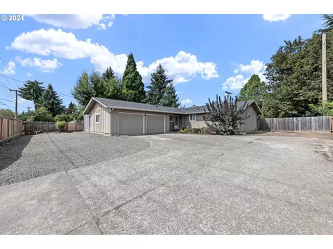 4675 Barger Dr, Eugene, OR 97402
