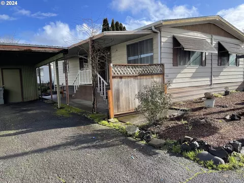 114 Broadmore Ave NE, Salem, OR 97301