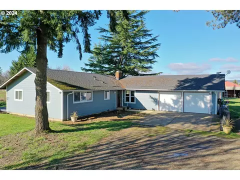 37495 NW Treasure Ln, Cornelius, OR 97113