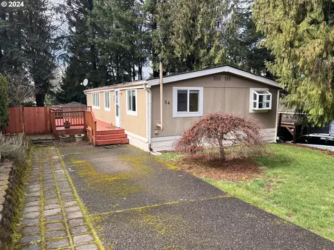 37600 Sunset St #54, Sandy, OR 97055