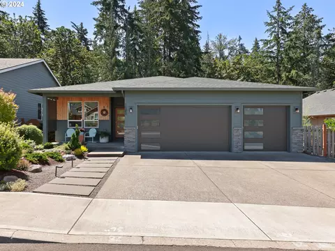1580 NE Cascadia Ridge Dr, Estacada, OR 97023
