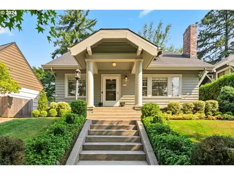 3273 NE Alameda St, Portland, OR 97212