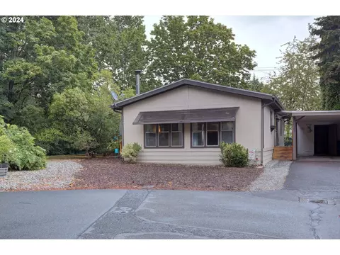 5404 NE 121st Ave #105, Vancouver, WA 98682
