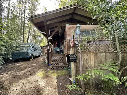 73 Castaway, Florence, OR 97439