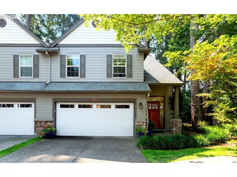 9650 SW Lodestone Dr, Beaverton, OR 97007