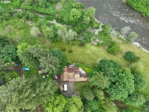 9632 Washougal River Rd, Washougal, WA 98671
