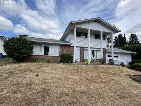 4308 NE 49th St, Vancouver, WA 98661