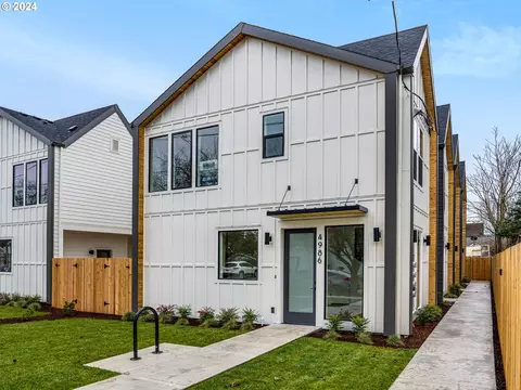 4982 SE Ogden St #7, Portland, OR 97206