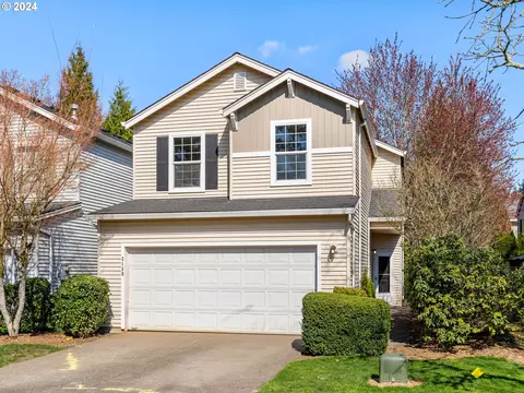 3189 SE Robin Cir, Hillsboro, OR 97123